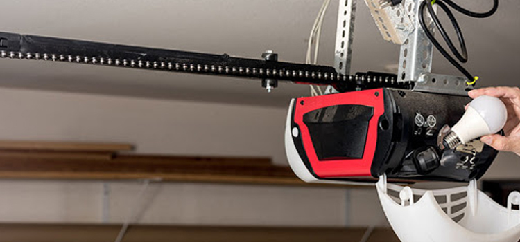 automatic garage door opener repair in San Clemente
