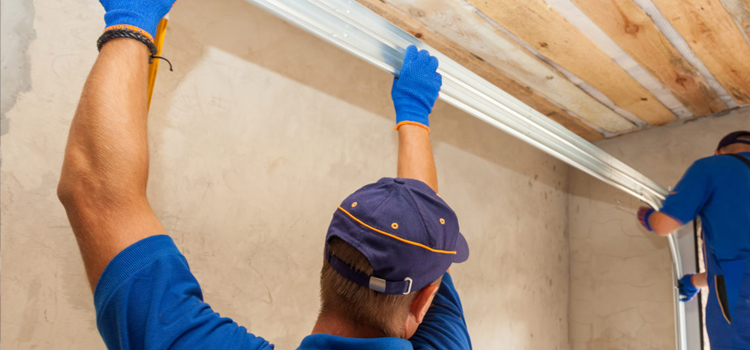 commercial overhead garage door repair in San Clemente